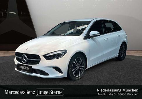 Mercedes-Benz B 200, 2026