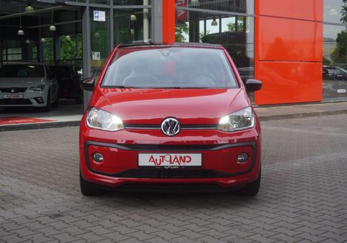Volkswagen up!, 2018