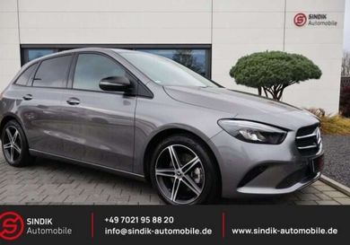 Mercedes-Benz B 220, 2022