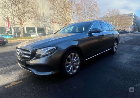 Mercedes-Benz E 350, 2017