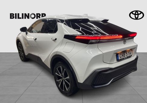 Toyota C-HR, 2025 2