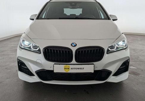 BMW 218, 2018 2