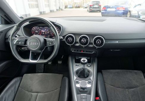 Audi TT, 2018 3