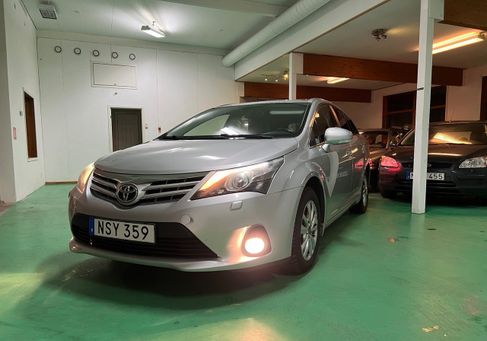 Toyota Avensis, 2015