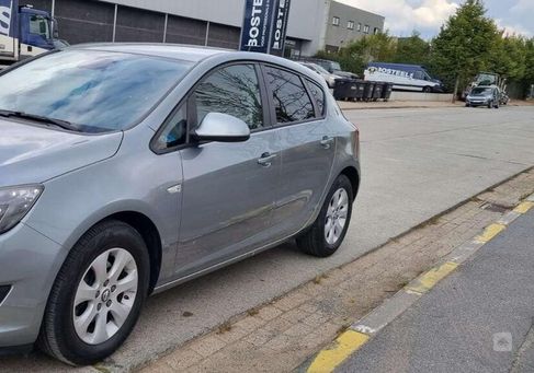 Opel Astra, 2015