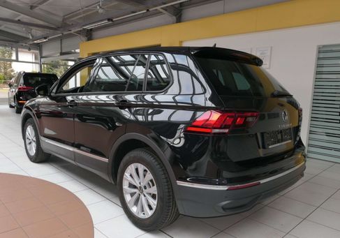 Volkswagen Tiguan, 2022 3