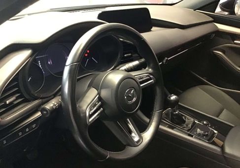 Mazda 3, 2022