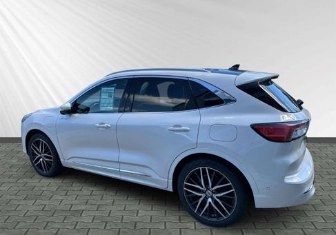 Ford Kuga, 2021