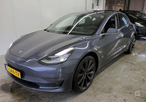 Tesla Model 3, 2019