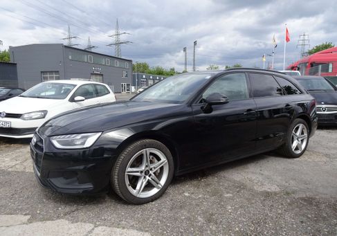 Audi A4, 2022