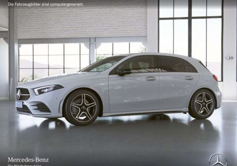 Mercedes-Benz A 250, 2022