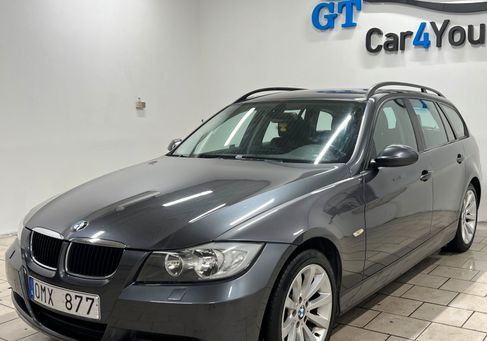 BMW 318, 2007