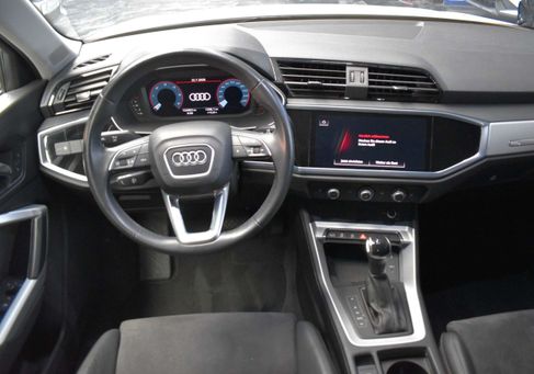 Audi Q3, 2022