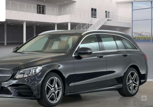 Mercedes-Benz C 300, 2020
