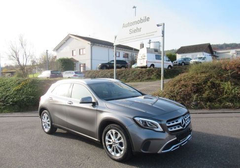 Mercedes-Benz GLA 180, 2019