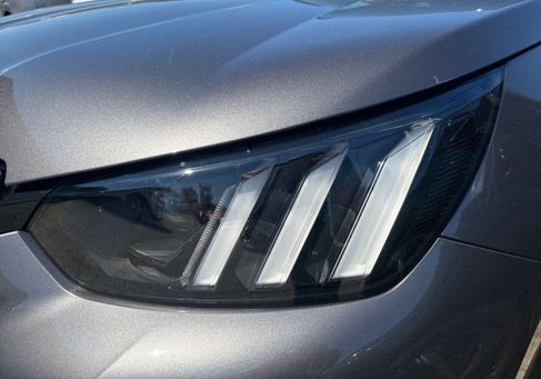 Peugeot 2008, 2021