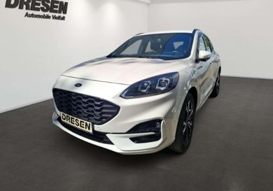 Ford Kuga, 2022