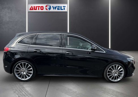 Mercedes-Benz B 200, 2021 3