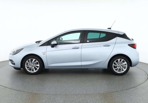 Opel Astra, 2019