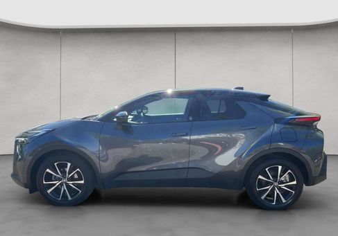 Toyota C-HR, 2025