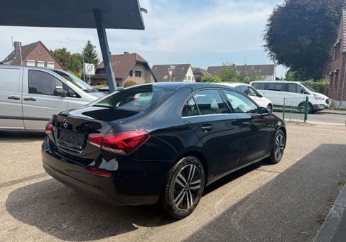 Mercedes-Benz A 220, 2022