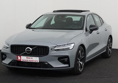 Volvo S60, 2023