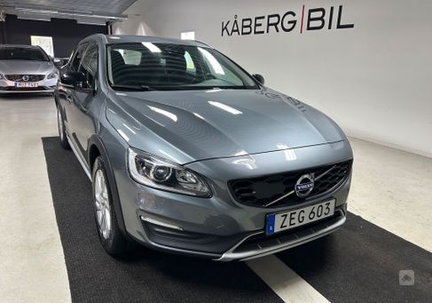 Volvo V60 Cross Country, 2018