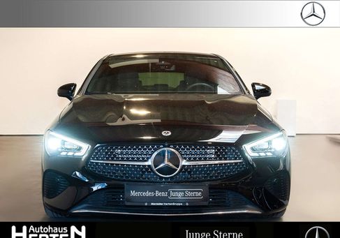 Mercedes-Benz CLA 180, 2024
