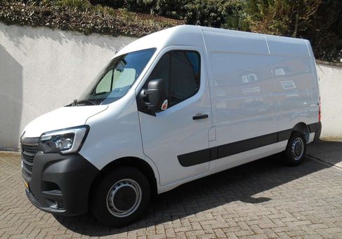 Renault Master, 2023