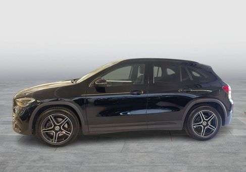 Mercedes-Benz GLA 200, 2023