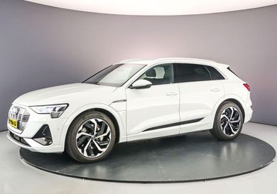 Audi e-tron, 2022