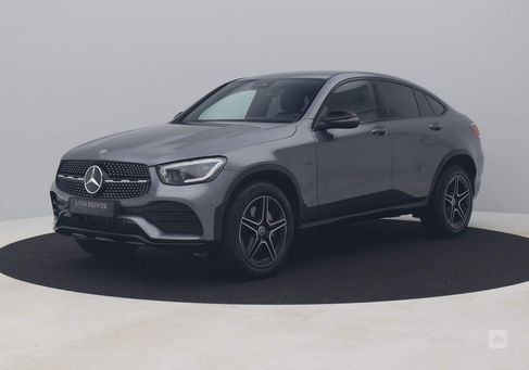 Mercedes-Benz, 2020