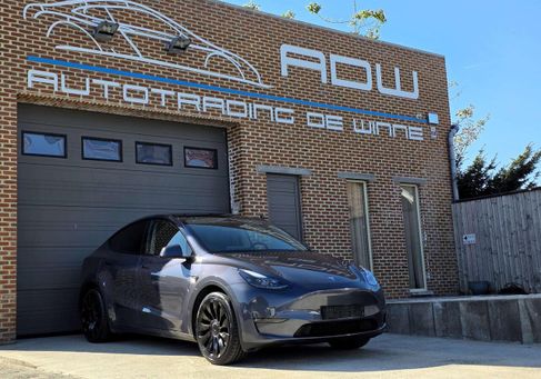 Tesla Model Y, 2023 3