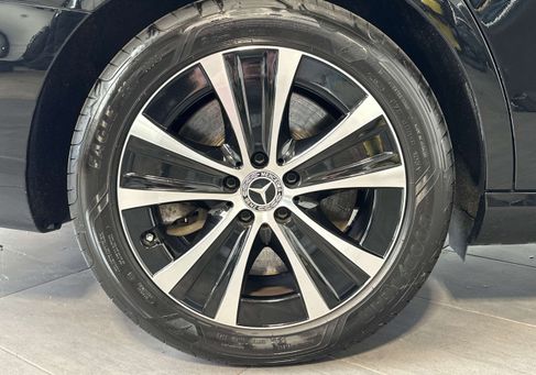 Mercedes-Benz E 300, 2021