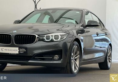 BMW 330, 2020