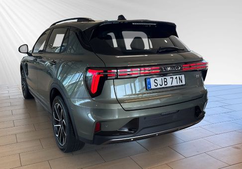 Lynk &amp; Co 01, 2025