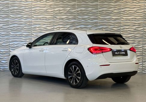 Mercedes-Benz A 180, 2022