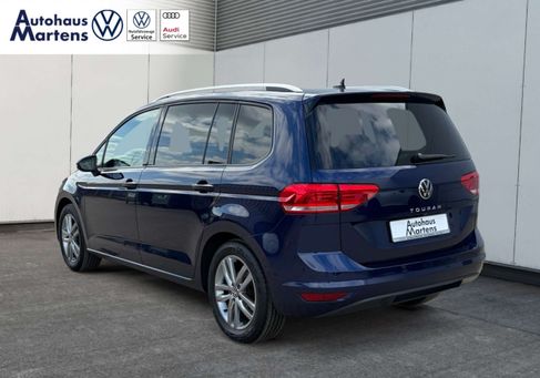 Volkswagen Touran, 2024 3