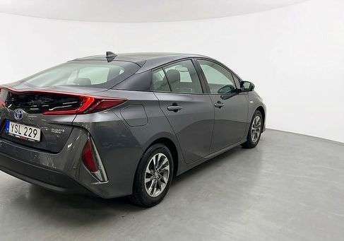 Toyota Prius, 2018