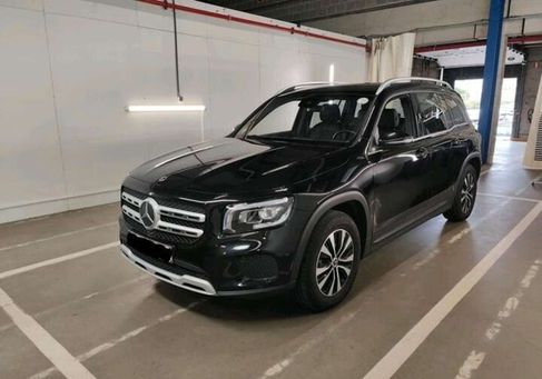 Mercedes-Benz GLB 180, 2022