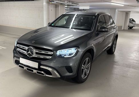 Mercedes-Benz GLC 300, 2021