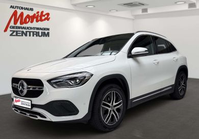 Mercedes-Benz GLA 200, 2021