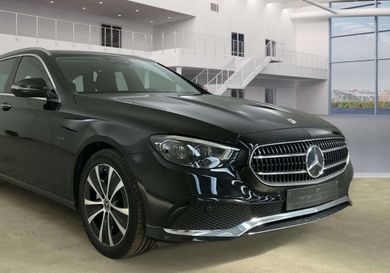 Mercedes-Benz E 300, 2021