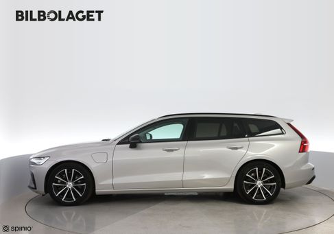 Volvo V60, 2025 2