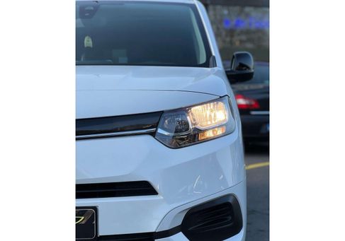 Toyota Proace, 2022