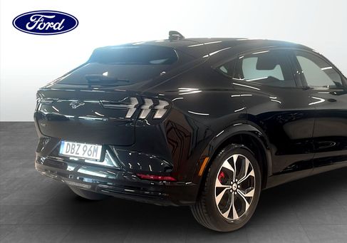 Ford Mustang Mach-E, 2021 2