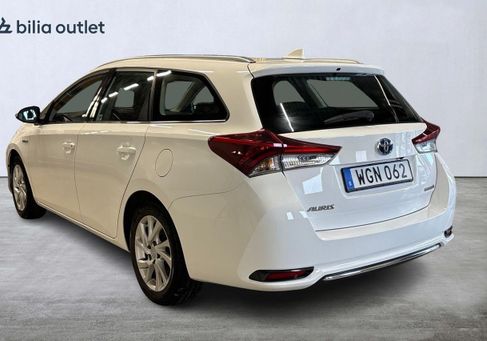 Toyota Auris Touring Sports, 2017