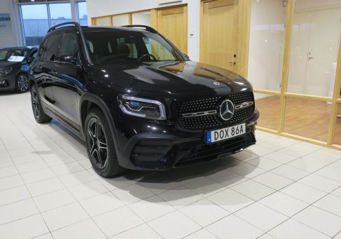 Mercedes-Benz GLB 200, 2022