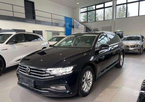 Volkswagen Passat Variant, 2022