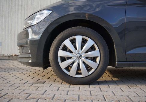 Volkswagen Touran, 2018 3